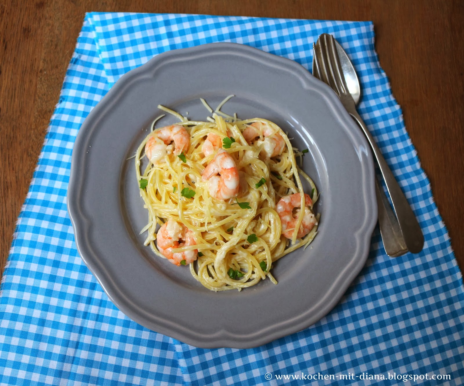 Spaghetti mit Garnelen und Alfredo-Soße