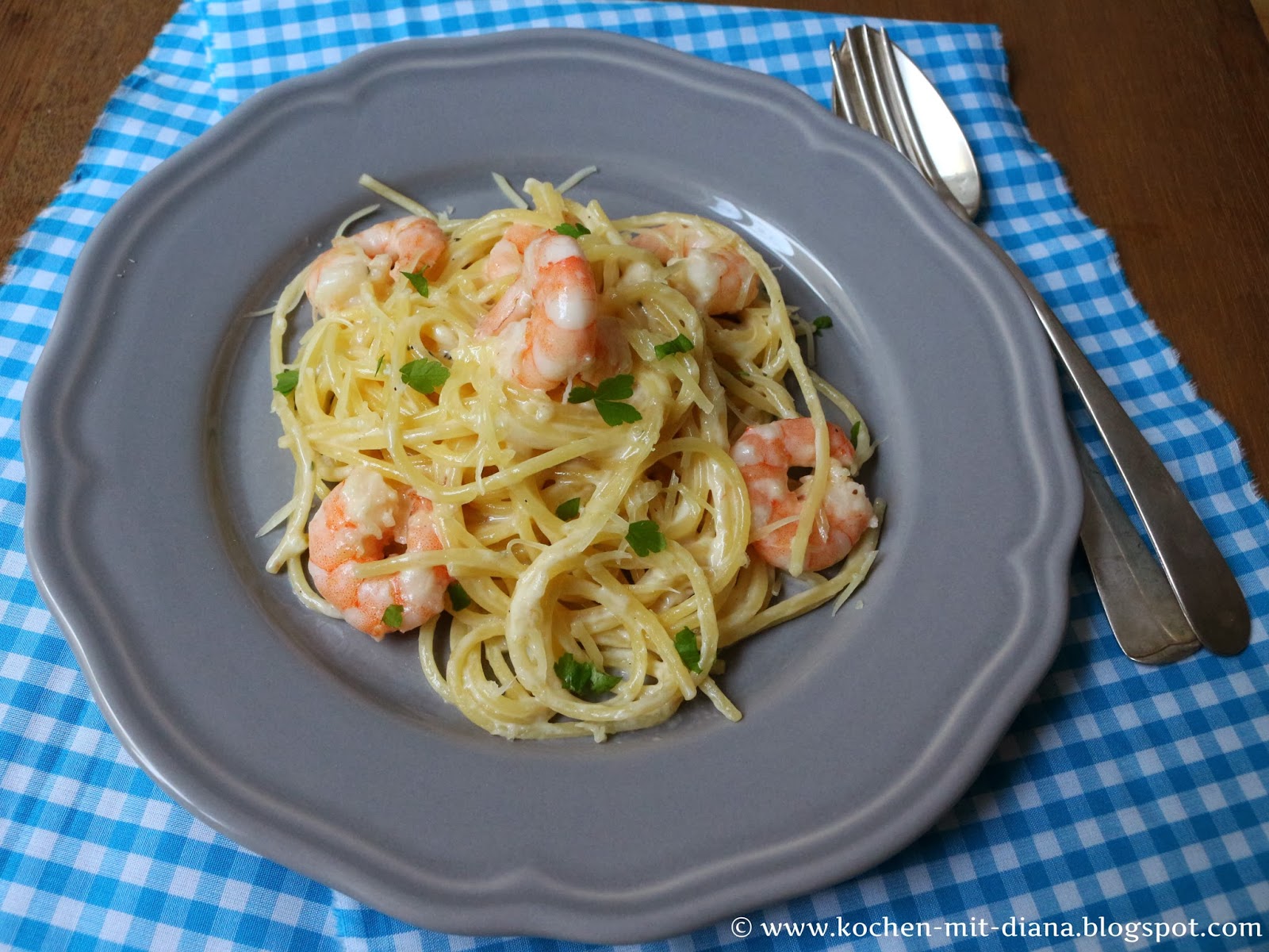 Spaghetti mit Garnelen und Alfredo-Soße