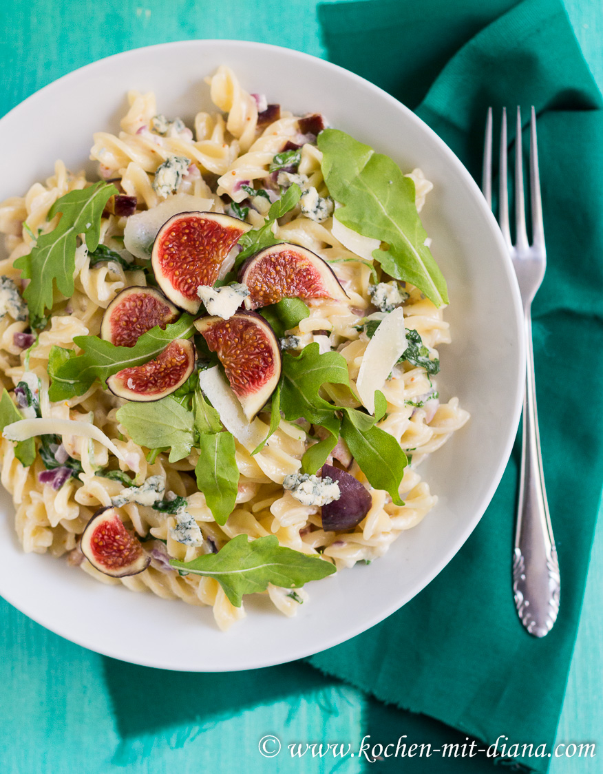 Pasta mit Gorgonzola und Feigen