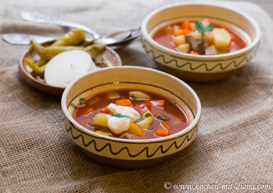 Rindsuppe – rumänische Art