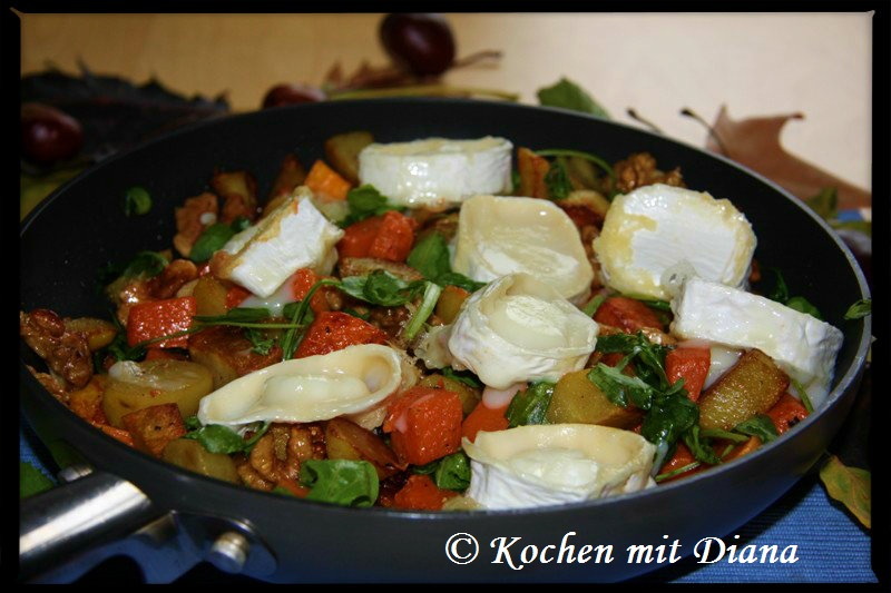 Kartoffel-Kürbis-Pfanne mit Ziegenkäse