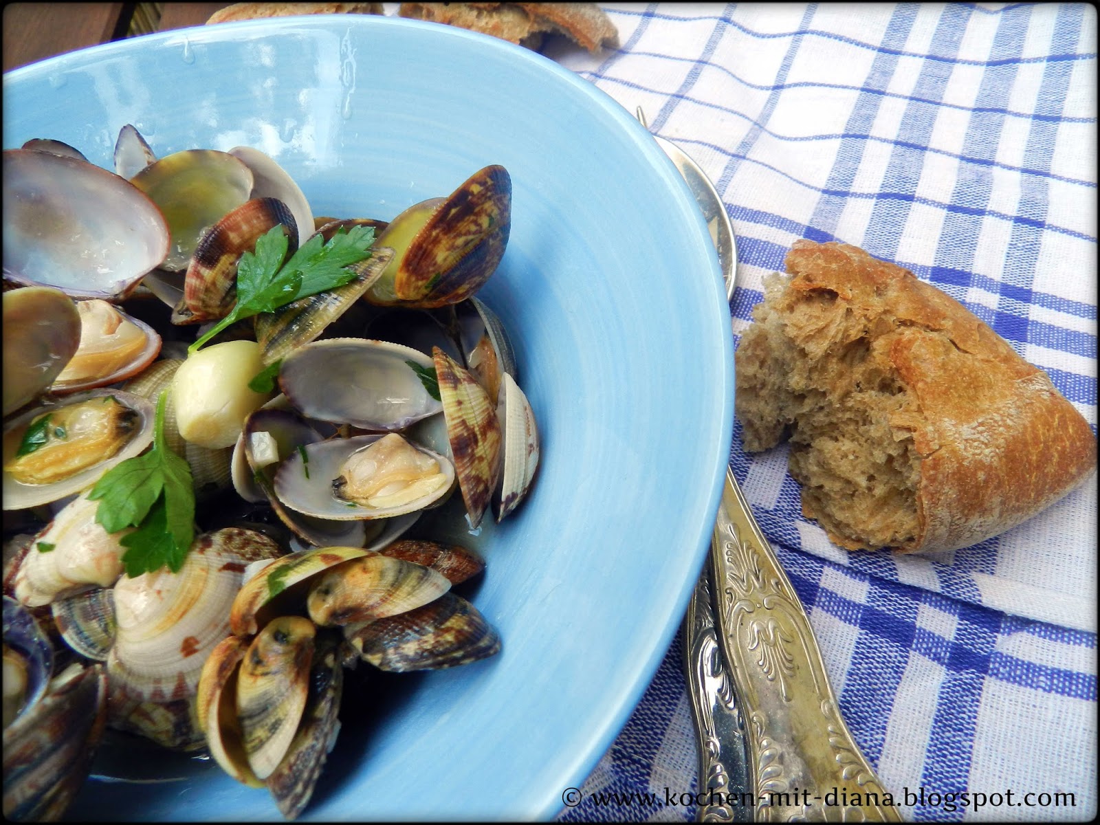 Venusmuscheln mit Knoblauch und Olivenöl