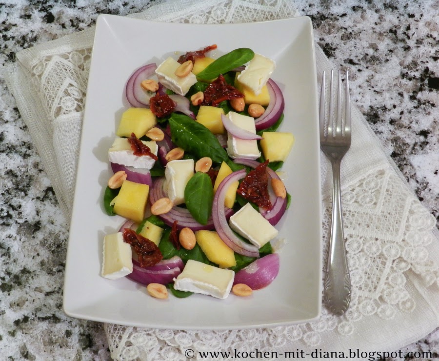 Mangosalat mit Ingwerdressing