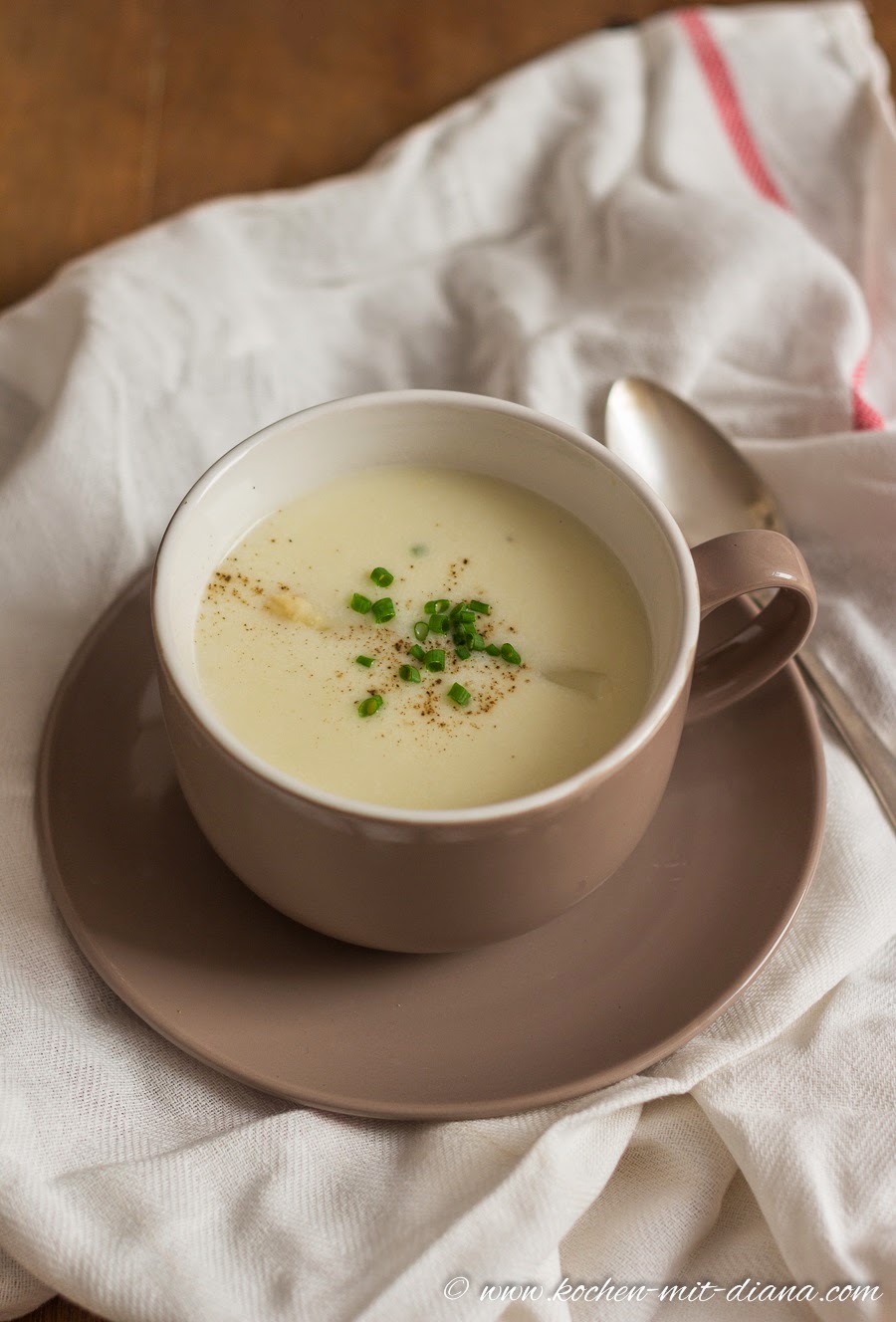 Spargelcremesuppe