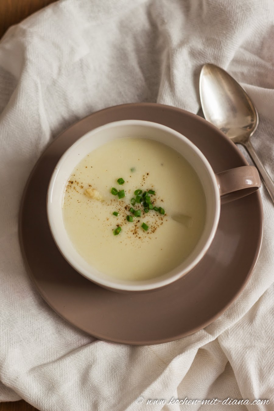 Spargelcremesuppe