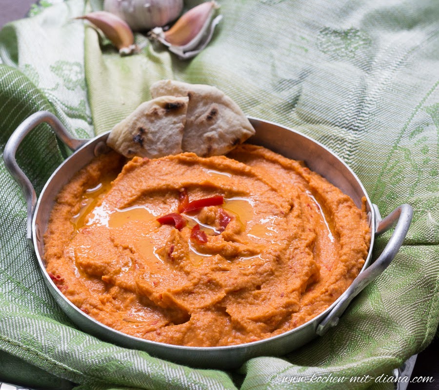 Humus mit gegrillte Paprika