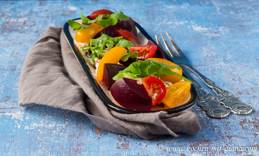 Rote Beete-Mozarella-Tomaten Salat
