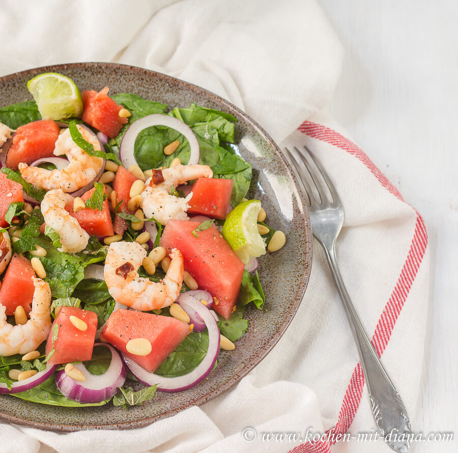 Watermelon-shrimps-salad