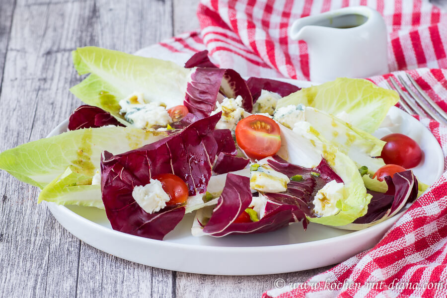 Radicchio Salat mit Blauschimmelkäse