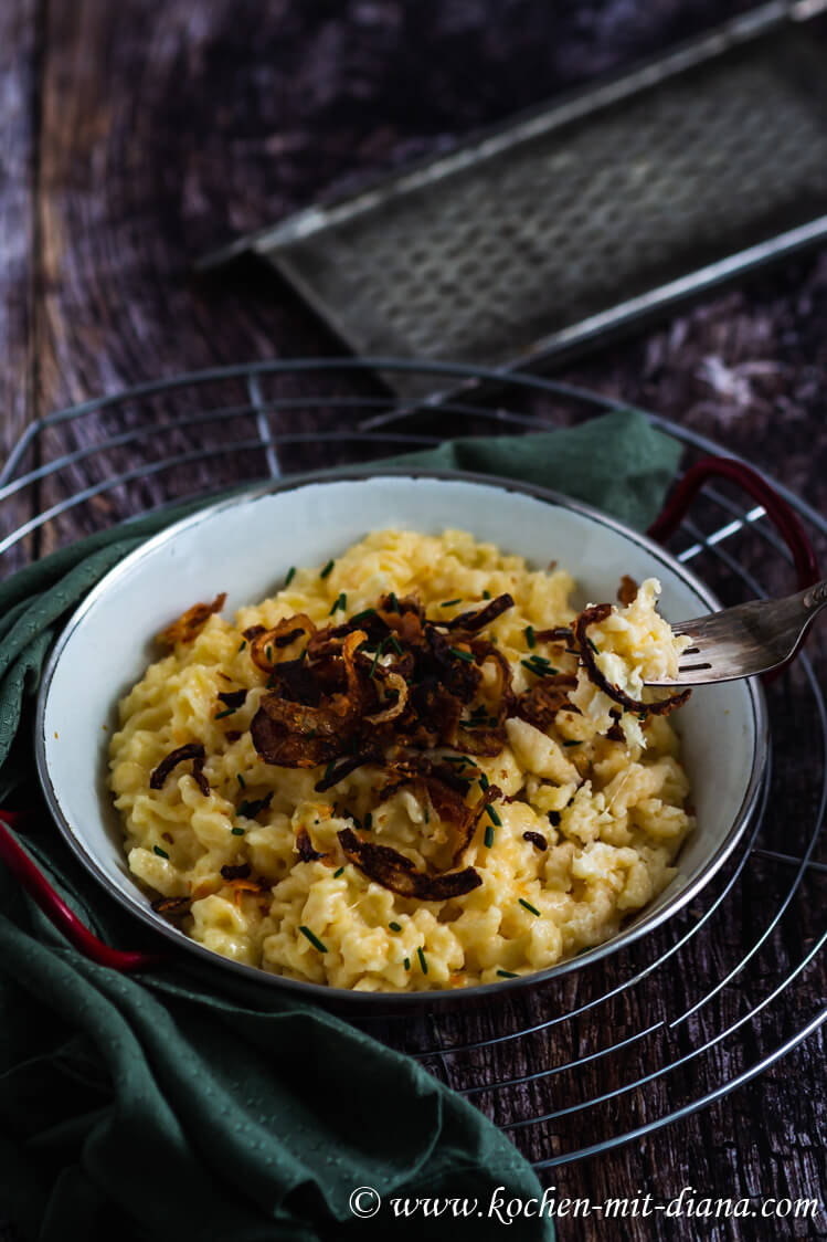 Käsespätzle mit Röstzwiebeln