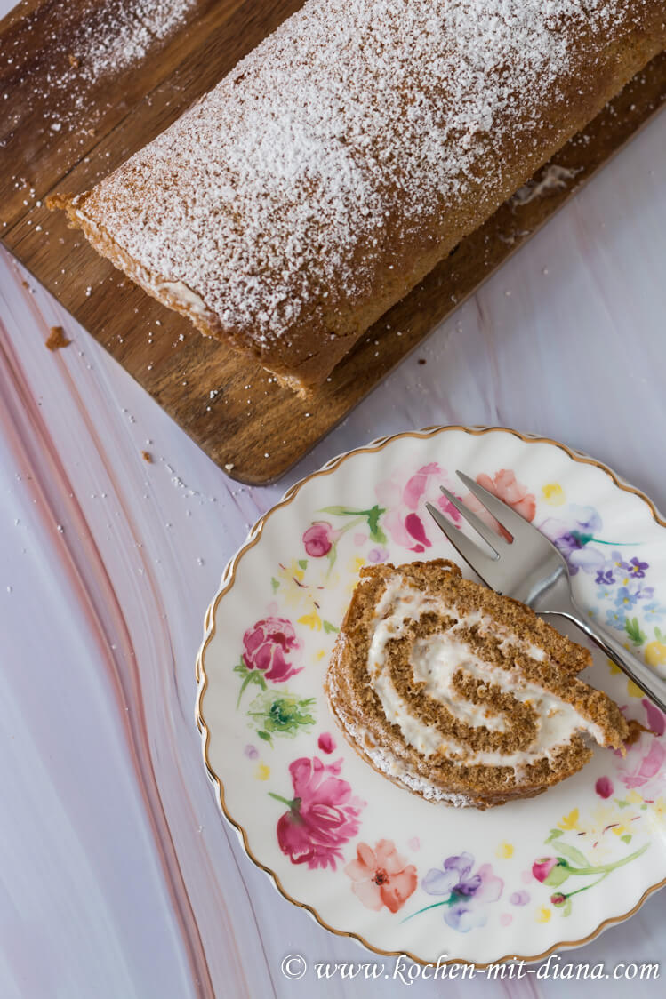 Carrot-Cake Biskuitrolle