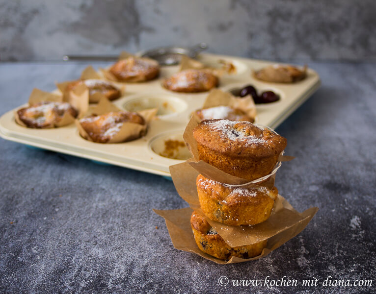 Sauerkirsch-Muffins