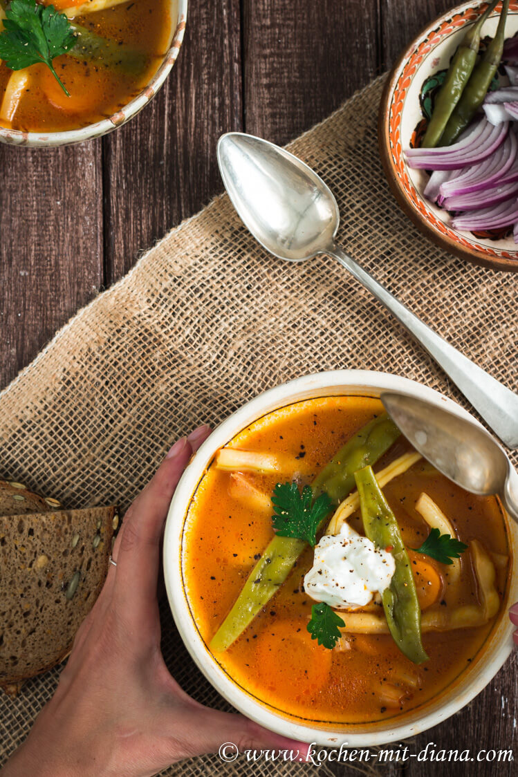 Siebenbürgische Fisolen Suppe